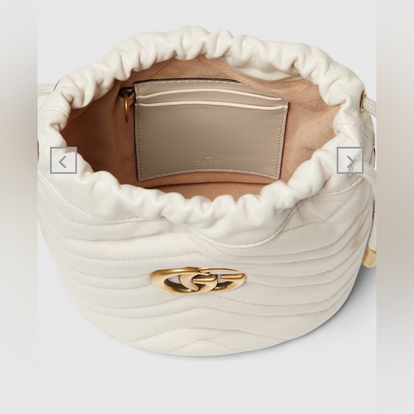 Gucci GG MARMONT MINI BUCKET BAG - Picture 2 of 9